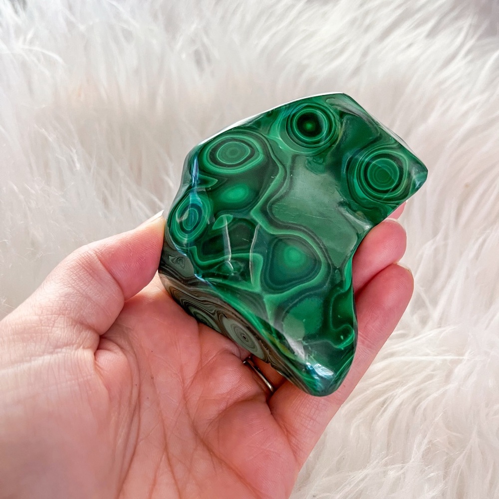 Gorgeous polished malachite